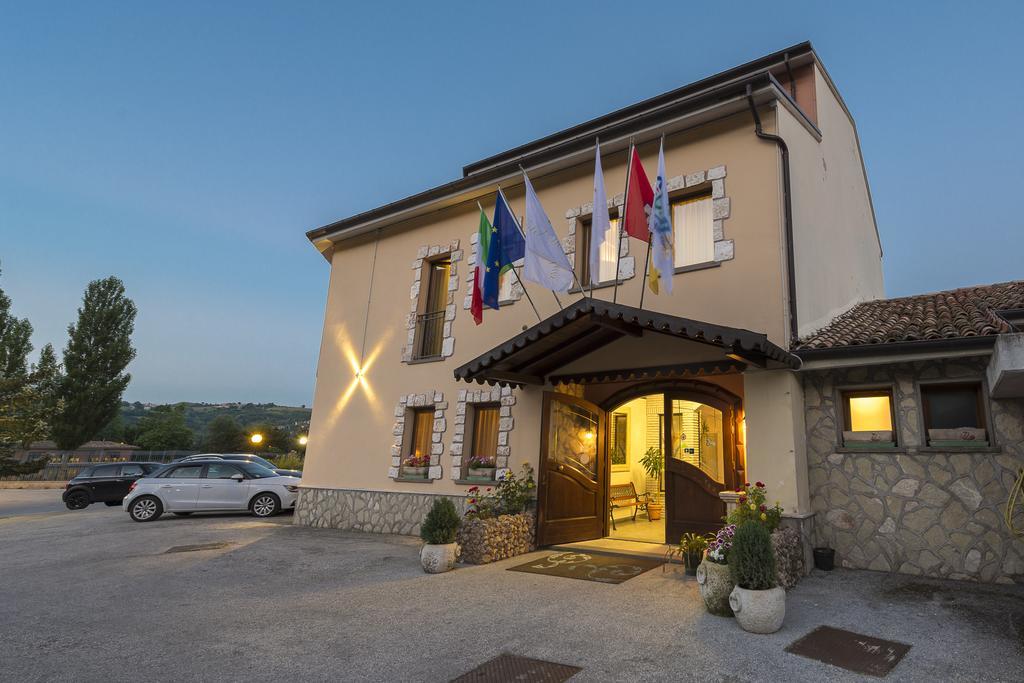 Hotel Don Luis Castel Di Sangro Exterior foto